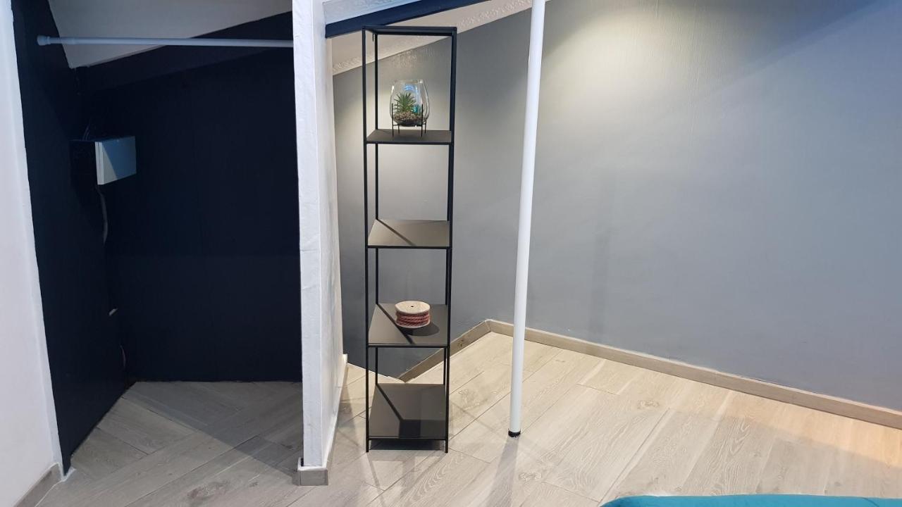 Le Petit Luxembourg Apartment Montignies-sur-Sambre Екстериор снимка